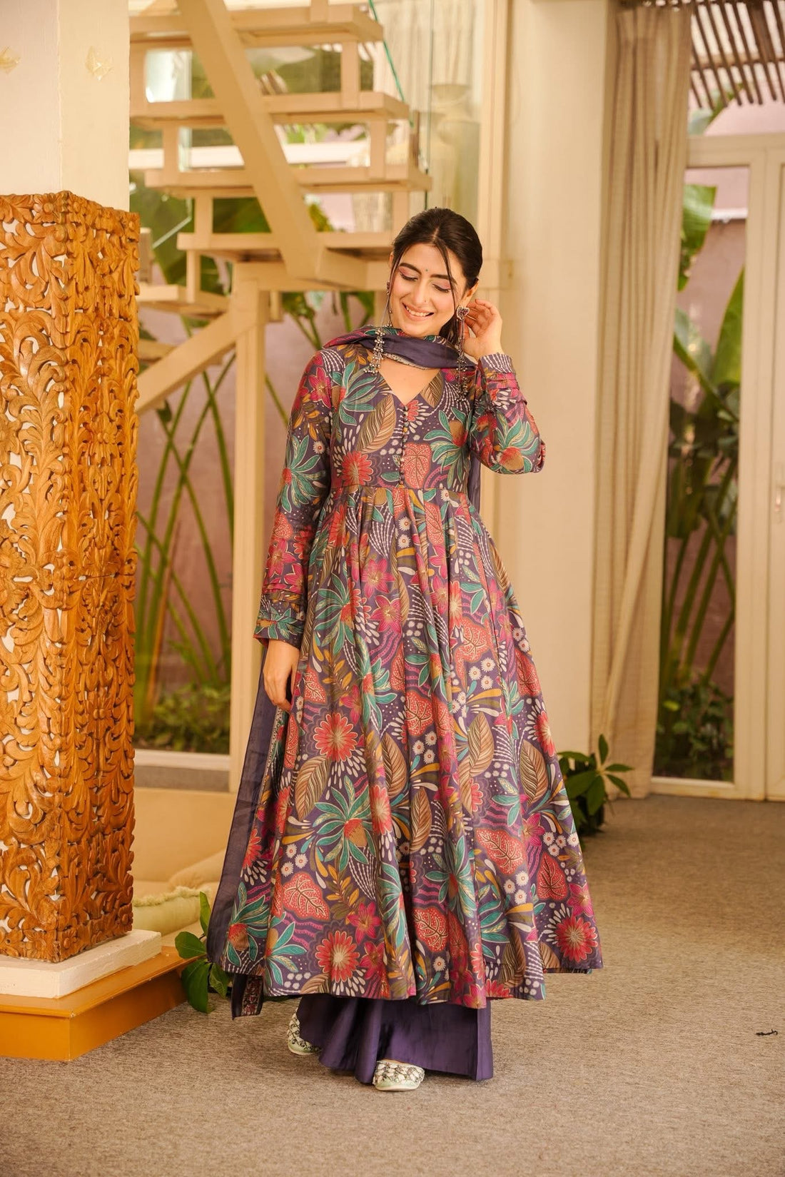 Xitika Élise Anarkali Set