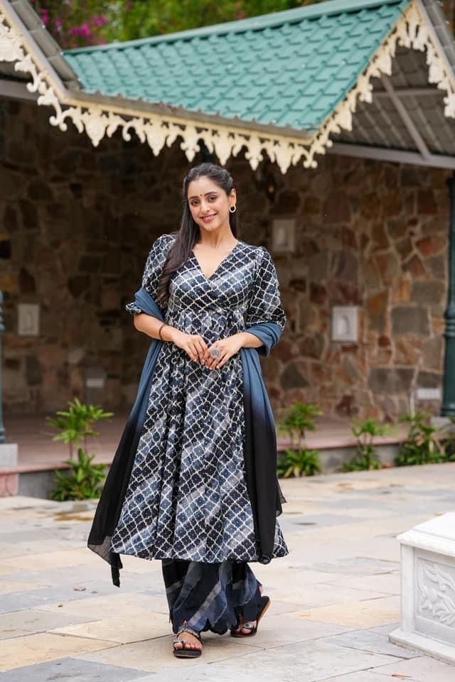 Raghavi Élégance Kurta Palazzo Set