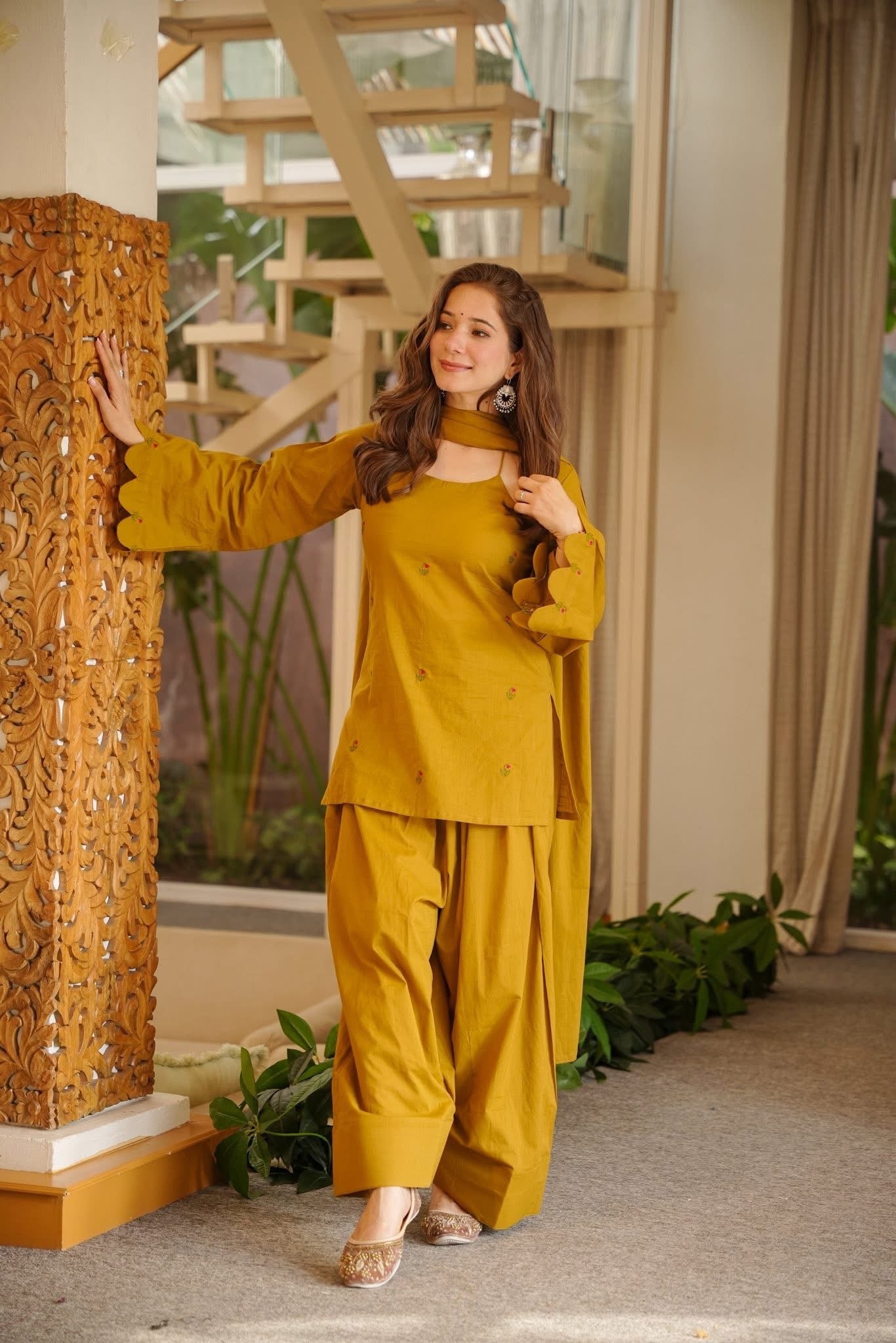 Kiyaraaj Saffron Grace Farshi Set