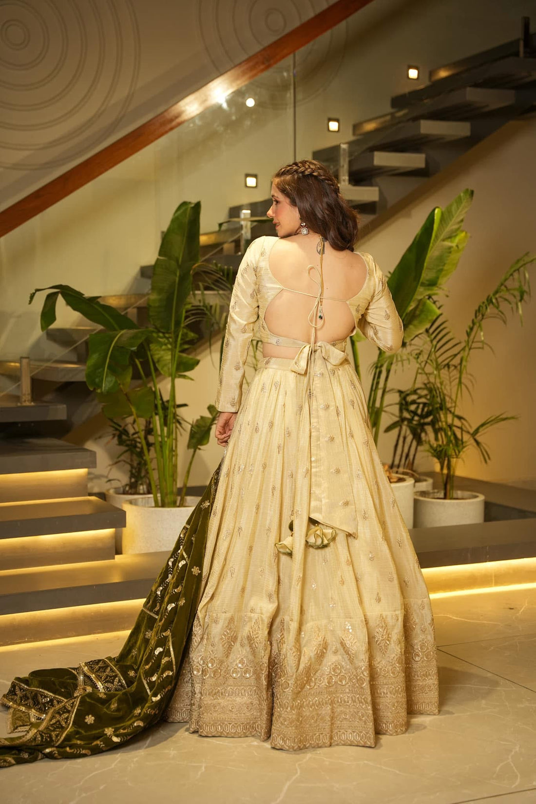 Zahreen Cosmos Royale Lehenga