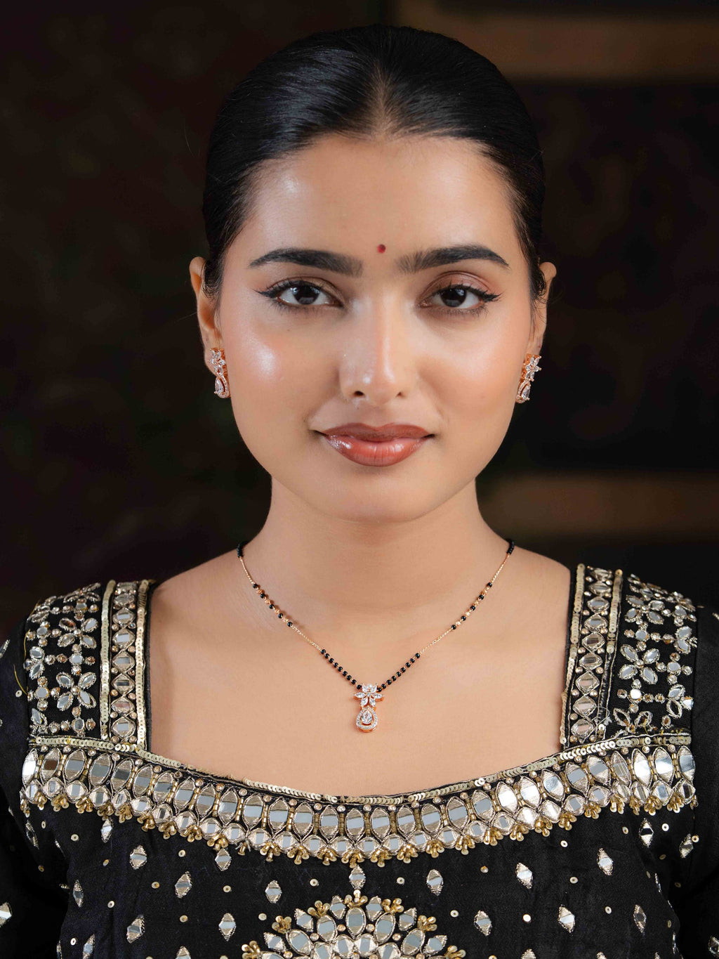 Ahana Pearl Bloom Mangalsutra Set
